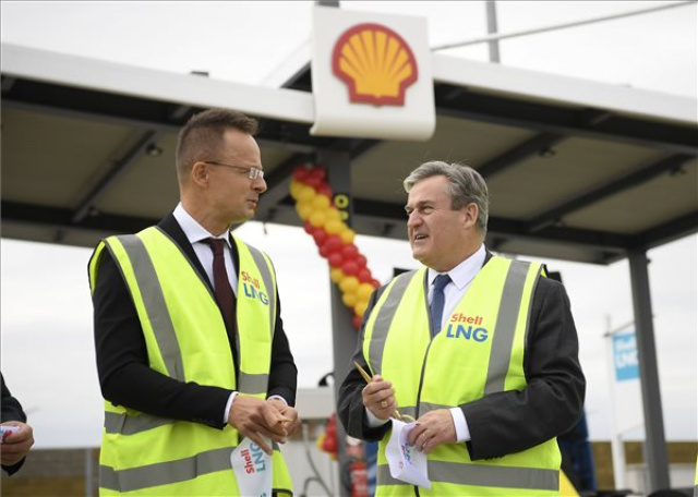 A Shell LNG-töltőállomást nyitott Szigetszentmiklóson