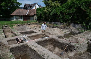Középkori falmaradványokat tártak fel Veszprémben