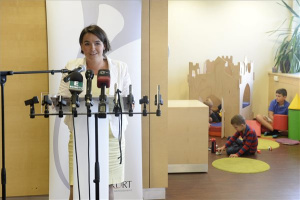 Novák Katalin államtitkár sajtótájékoztatója a gyed extráról