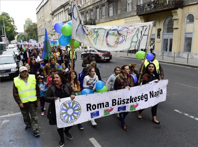 A roma büszkeség napja