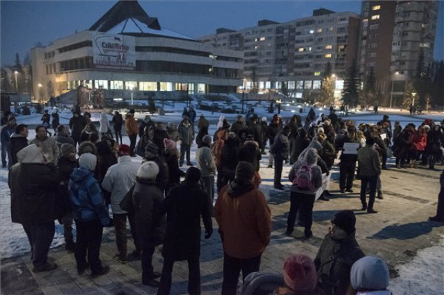 Tüntetés a román Btk. módosítása ellen Csíkszeredában