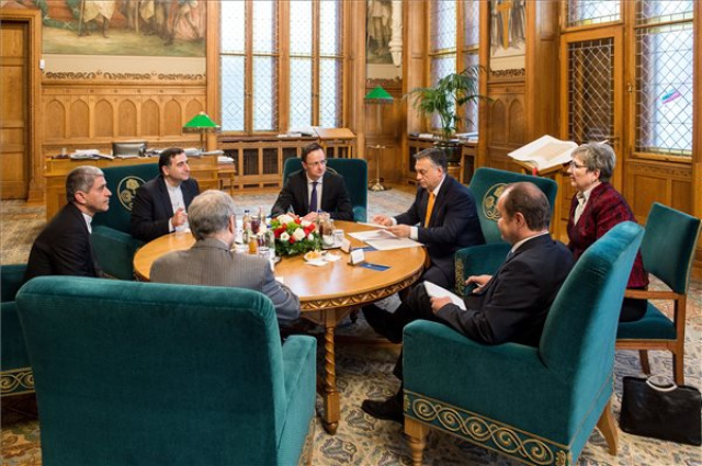 Az iráni gazdasági miniszterrel tárgyalt Orbán Viktor