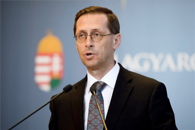 Elfogadták a 2018-as költségvetést - Varga Mihály sajtótájékoztatója