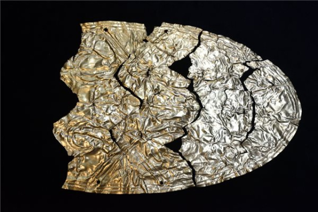 Múzeumok éjszakája - Bronzkori arany lábvértet találtak Szeged közelében