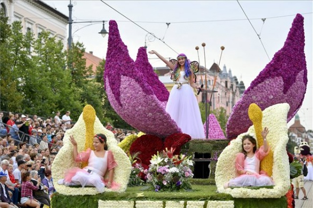 Augusztus 20. - Debreceni virágkarnevál