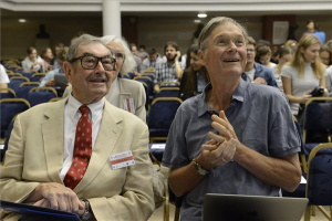Konferencia kezdődött a molekuláris tudományok népszerűsítésére több Nobel-díjas tudós részvételével