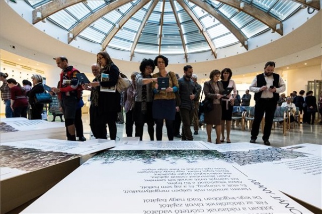 Arany-emlékév - Interaktív kiállítás nyílt az Arany János költészetében megjelenő élővilágról