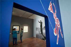Blattner Géza munkásságát bemutató kiállítás nyílt a debreceni Modemben