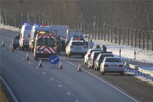 Gyilkosság történt az M5-ös autópálya csengelei pihenőjében