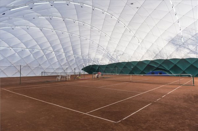 Teniszcentrumot avattak Nyíregyházán