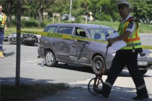 Autóval ütközött és meghalt egy motoros Budapesten
