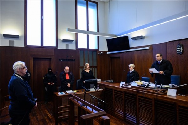 Bőnyi rendőrgyilkosság - A büntetőper tárgyalása a Győri Ítélőtáblán