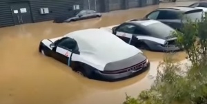 Porsche víz alatt