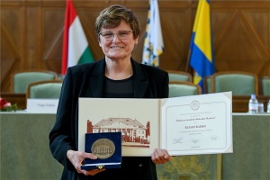 Karikó Katalin átvette a Debrecen Díj a Molekuláris Orvostudományért elismerést