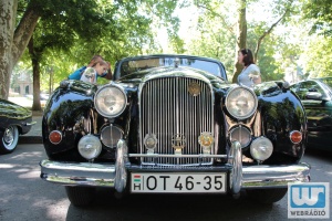 Jaguar felvonulás Szegeden