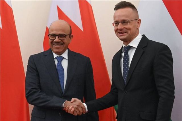 A bahreini külügyminiszter Budapesten