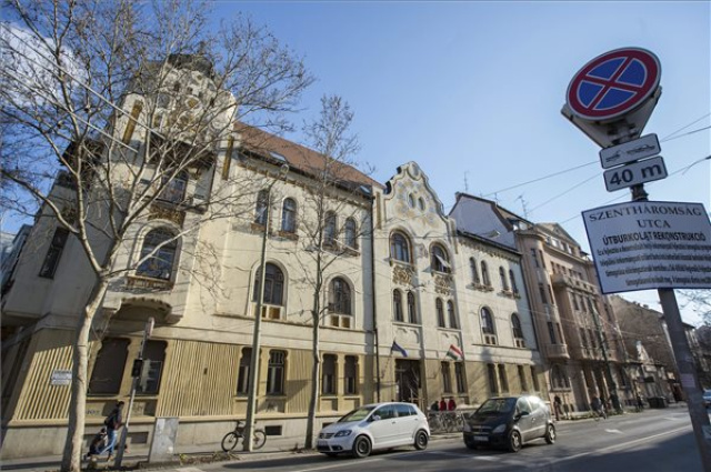 Megváltoztatják a szegedi Ságvári-gimnázium nevét