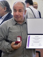 Szőke András kapta a Karinthy-gyűrűt