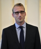 Áder János kinevezte Kecsmár Krisztiánt az igazságügyi tárca államtitkárává 