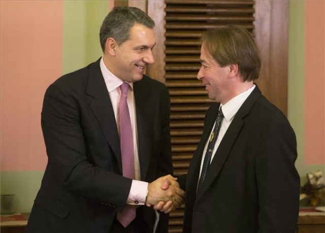 Mezőhegyesen megalakult a Nemzeti Ménesbirtok és Tangazdaság