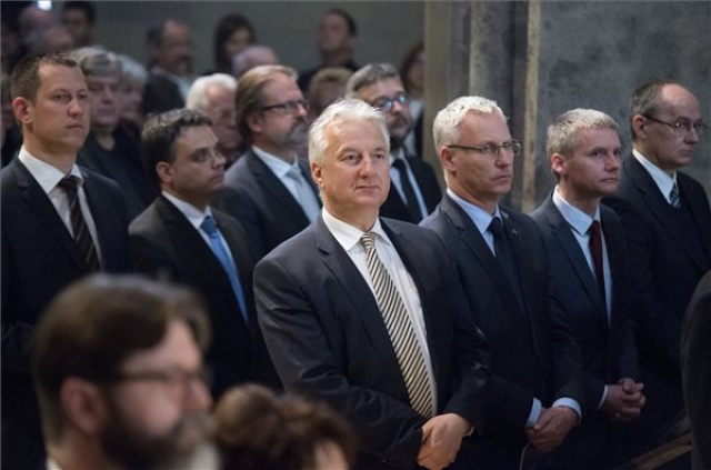 Megáldották pannonhalmi főapáti tisztségében Hortobágyi T. Cirillt