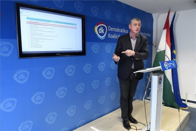 Választás 2018 - Gyurcsány Ferenc sajtótájékoztatója