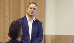 Szögi Nándor - Operatív Igazgató