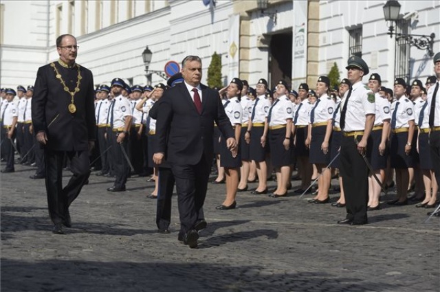 Az NKE tisztavatási ünnepsége Budapesten