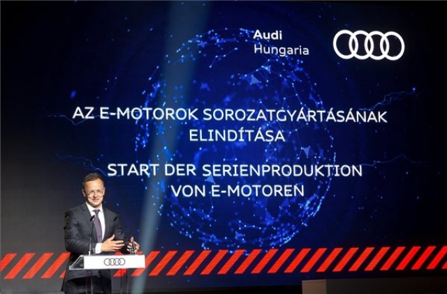 Elindult az elektromos motorok sorozatgyártása az Audi győri járműgyárában