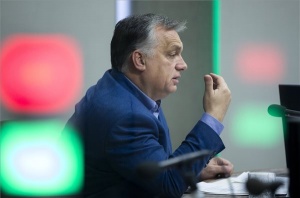Miniszterelnöki interjú a Kossuth rádióban