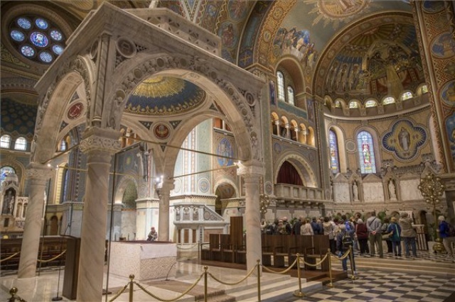 Notre-Dame - Szeged tízezer eurót ajánl föl az újjáépítésre