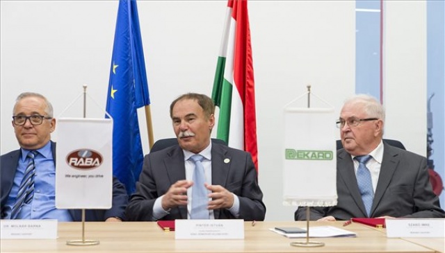 Felvásárolja a Rába a Rekard csoportot
