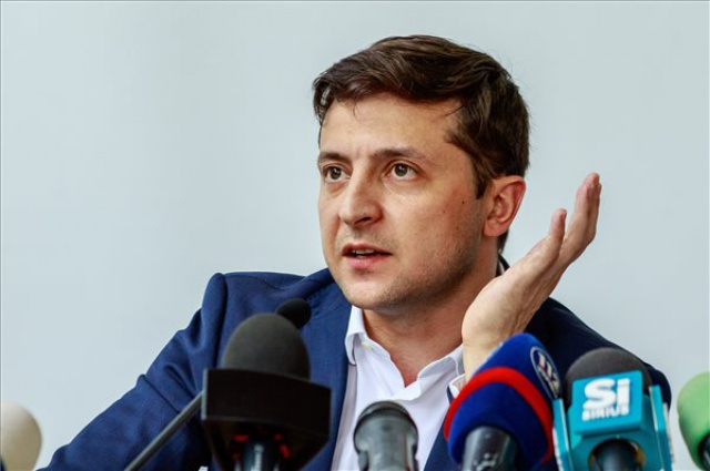 Beiktatta tisztségébe Kárpátalja új kormányzóját az ukrán elnök Ungváron