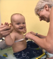 Horváth Ildikó: emelt fizetést kapnak a védőnők