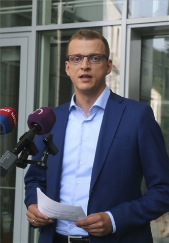 Önkormányzat 2019 - Alakszai Zoltán sajtótájékoztatója