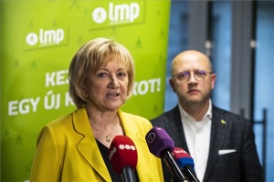 Társelnökévé választotta Schmuck Erzsébetet az LMP