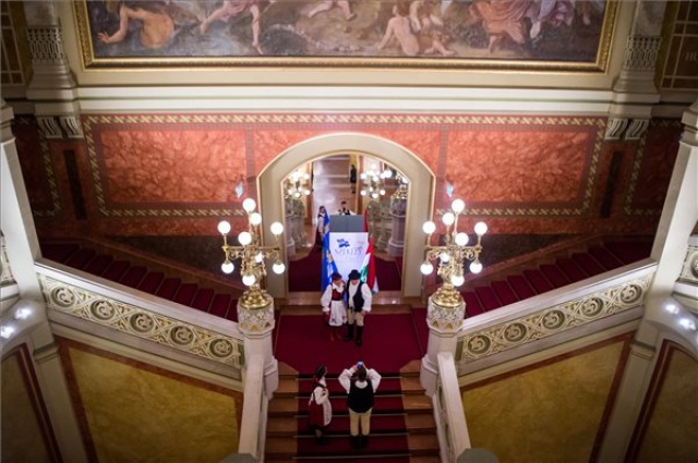 A Budapesti Székely Bál a Pesti Vigadóban