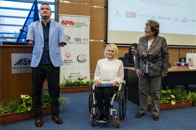 Díjakat adtak át a magyar parasport napja alkalmából 