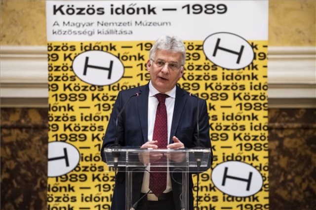 Közös időnk '89-90 - A rendszerváltás tárgyai a Nemzeti Múzeumban