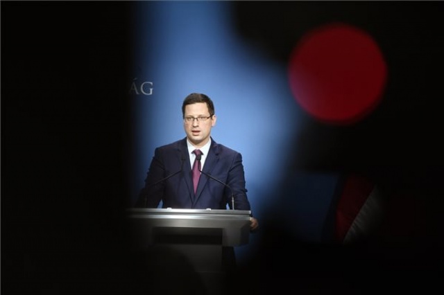 Koronavírus - Az operatív törzs sajtótájékoztatója