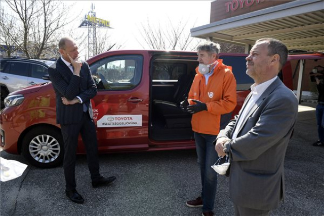 Koronavírus - Húsz gépjárművet ajánlott fel a járvány elleni védekezéshez a Toyota