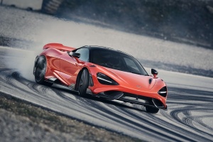 McLaren 765LT