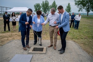 Elkezdődött a bonyhádi ipari park bővítése