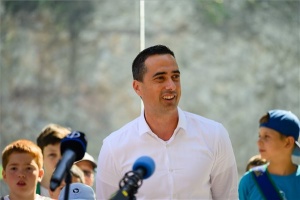 Modern városok - Új medvekifutót és -házat adtak át a Veszprémi Állatkertben