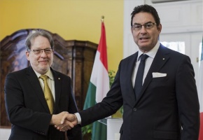 Magas olasz állami kitüntetést vehetett át Baán László