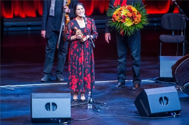 CAFe Budapest - Lakatos Mónika átvette a Womex életműdíját