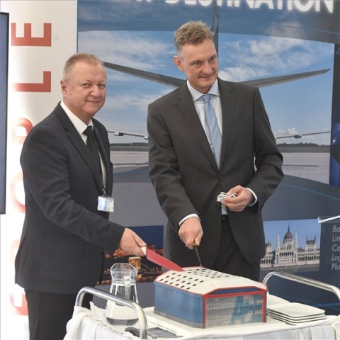 Szélestörzsű repülőgépeknek épít hangárt az Aeroplex Central European Kft. Ferihegyen