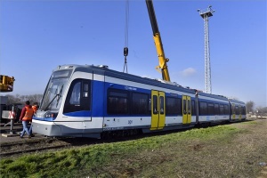 Megérkezett az első tram-train szerelvény Szentesre