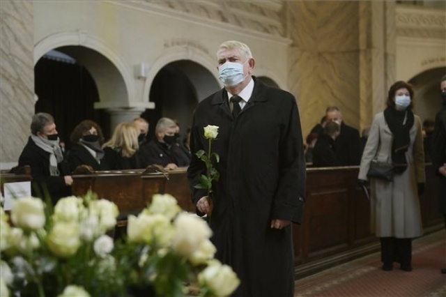 Végső búcsút vettek Kriza Ákostól