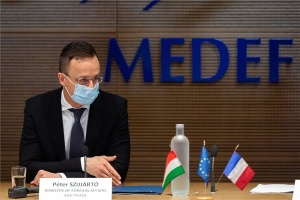 Szijjártó Péter Párizsban